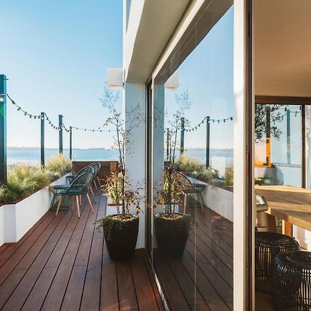 The Salty Pelican Yoga & Surf Retreat Peniche Exterior foto