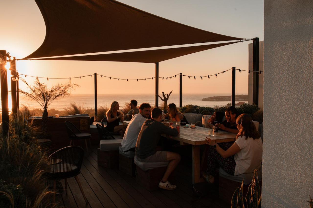 The Salty Pelican Yoga & Surf Retreat Peniche Exterior foto