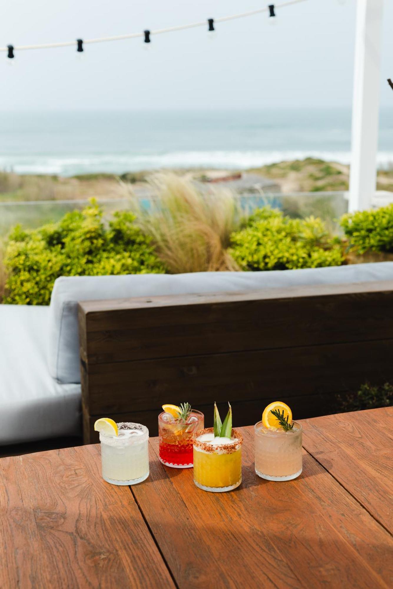 The Salty Pelican Yoga & Surf Retreat Peniche Exterior foto