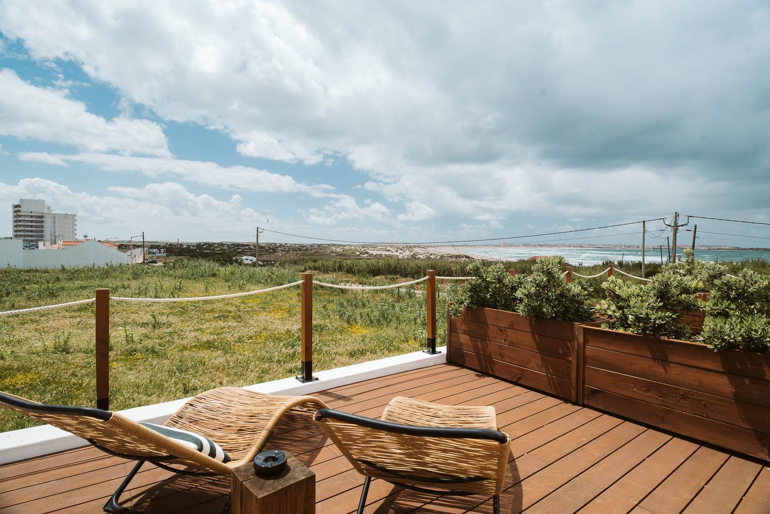 The Salty Pelican Yoga & Surf Retreat Peniche Habitación foto